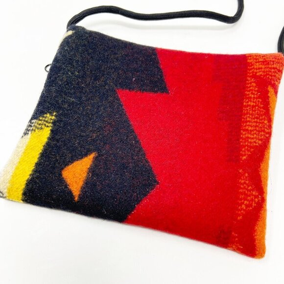 Pendleton Blanket Zip Crossbody Pouch Feather Embroidery - Picture 6 of 7